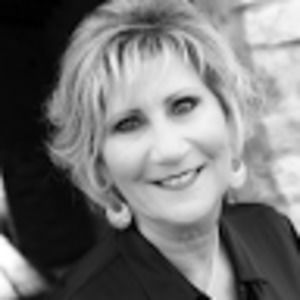 Meet your Posher, Misty